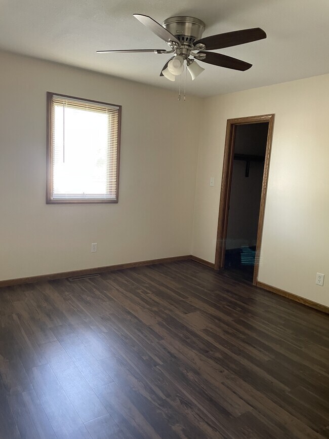 Foto del edificio - 1703 Heritage Ln