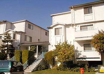 Primary Photo - 241 E Elmwood Ave