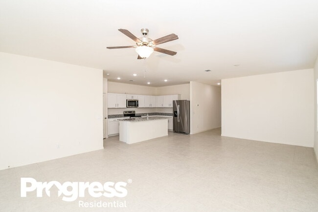 Building Photo - 35578 W San Capistrano Ave