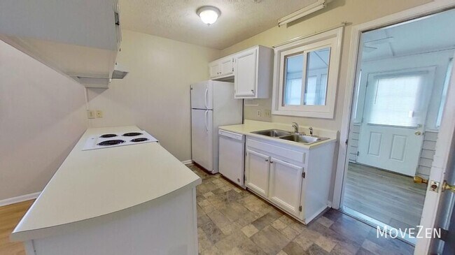 Foto del edificio - 809 Antler Dr