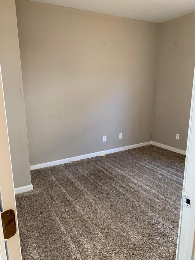 Foto del edificio - 1320 S Grand Ave