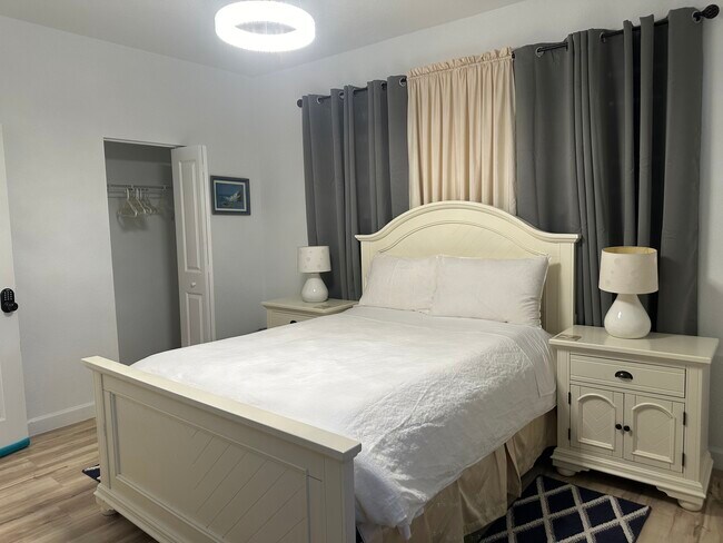 room - 22749 SW 131st Pl