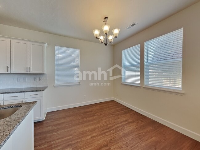 Building Photo - 236 E Sicily Dr
