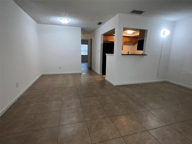 Foto del edificio - 138 Lewfield Cir
