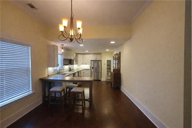 Foto del edificio - 602 E 34th St