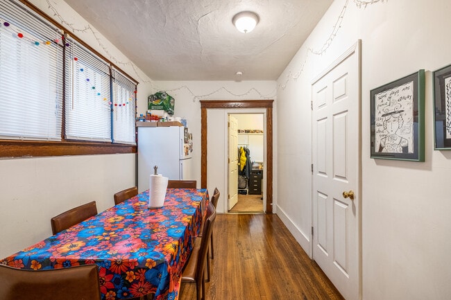 Foto del edificio - 1117 S Forest Ave