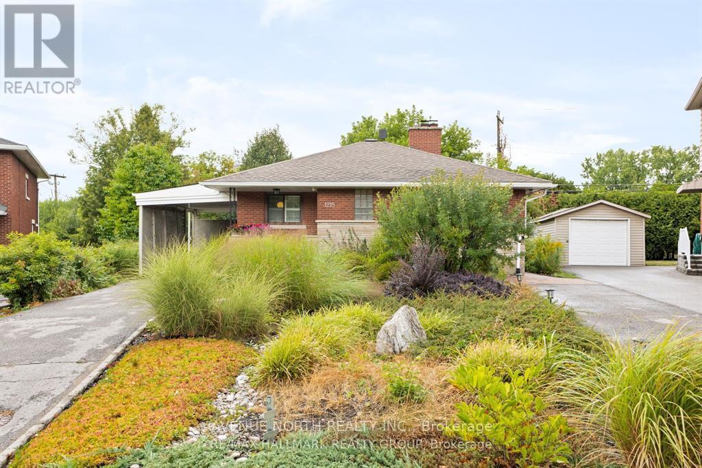 Primary Photo - 1215 Willowdale Ave