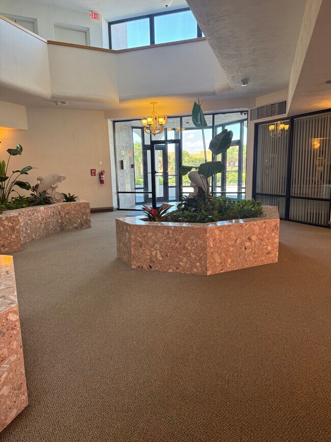 Foto del edificio - 2917 S Atlantic Ave