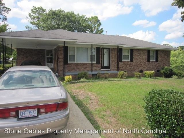 Primary Photo - 3 br, 2 bath House - 520 Marion Ct