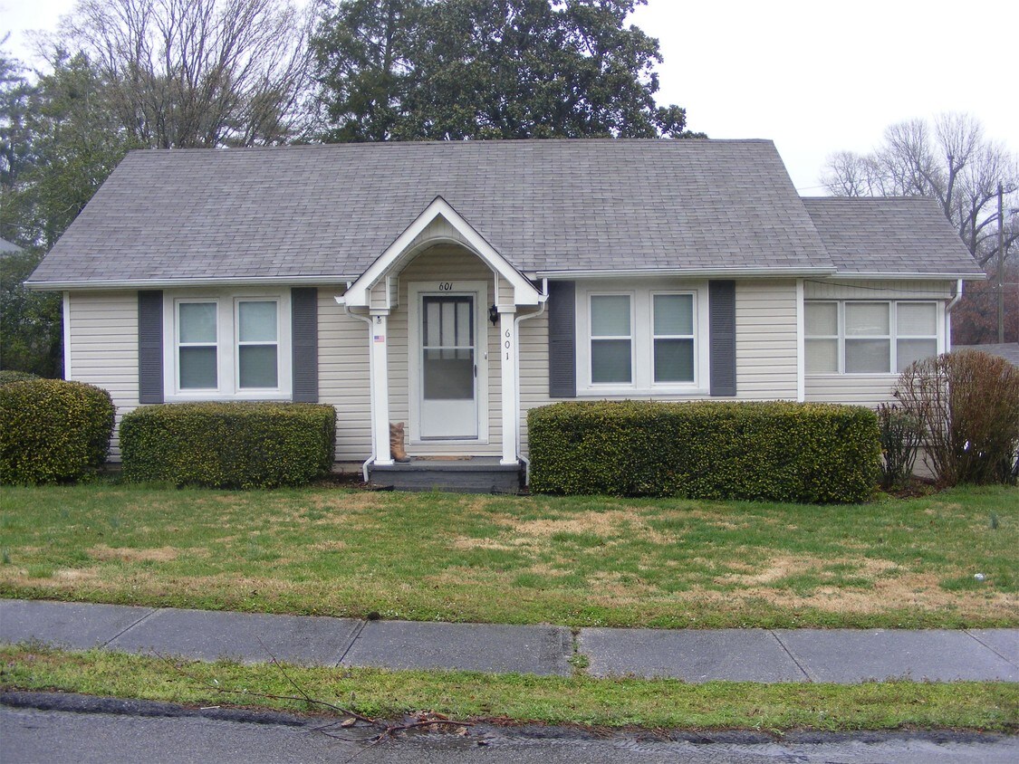 601 Francis St, Athens, TN 37303 House Rental in Athens, TN