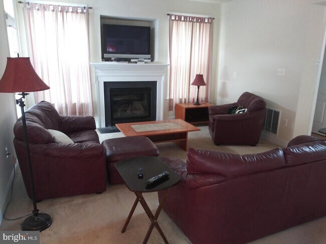 Building Photo - 7607 Brittany Parc Ct