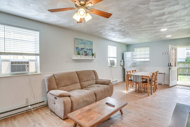 Foto del edificio - 9666 Rallston St