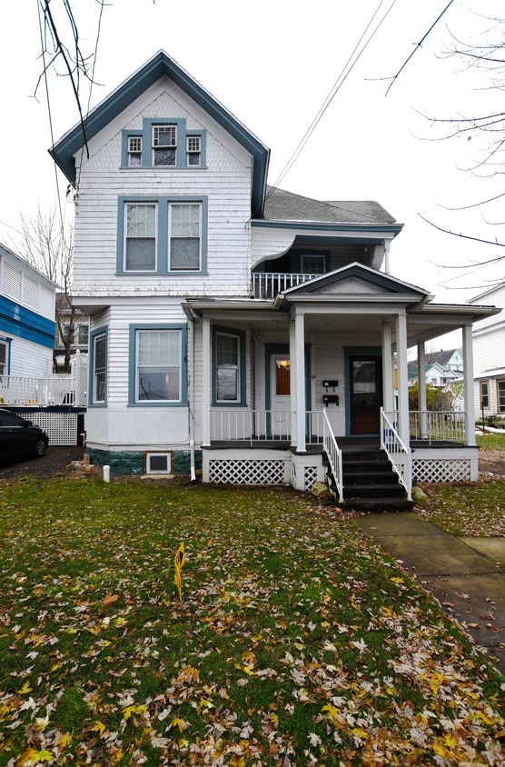 56 Washington St, Carbondale, PA 18407 Apartments in Carbondale, PA