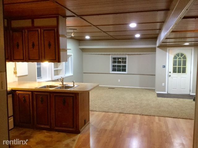 Foto del edificio - 4 br, 1 bath House - 131 N 7th St