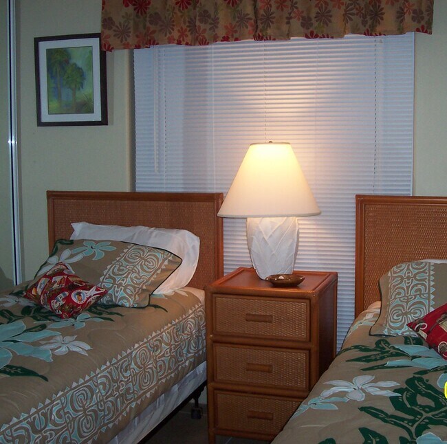 Dormitorio de invitados #2 - 75 -6081 Alii Dr