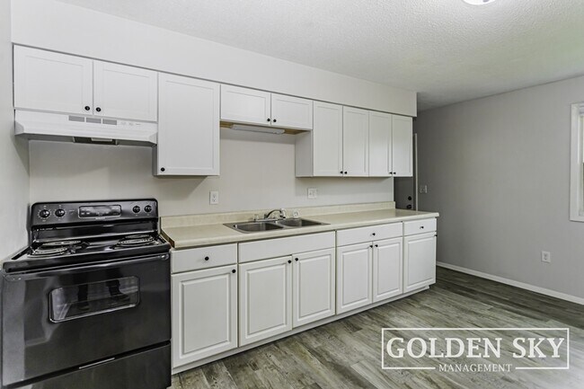 Foto del edificio - 6321 E Piccadilly Rd