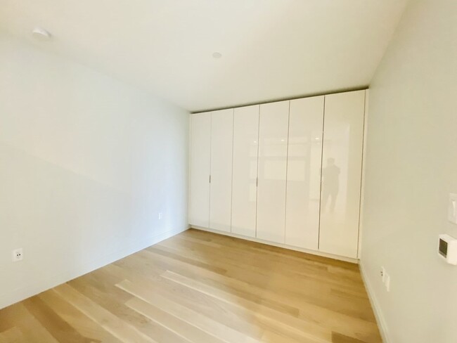 Foto del edificio - 135 Seaport Blvd