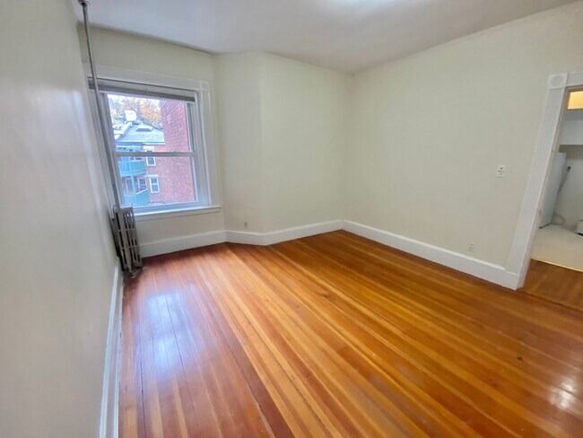 Building Photo - 49 Westbourne St