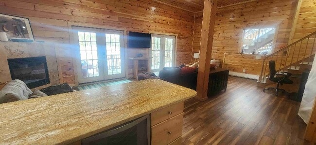 Foto del edificio - 55 Merlin Rd