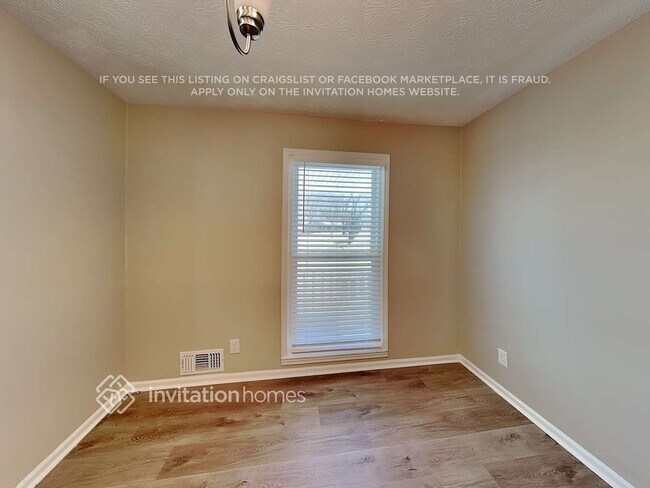 Foto del edificio - 90 Cook Ln