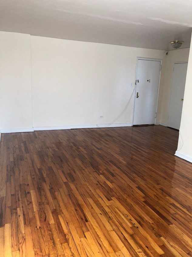 Primary Photo - 1035 Clarkson Ave