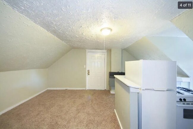 Foto del edificio - 2728 W Madison St