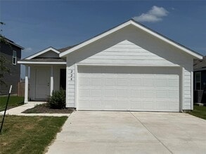 Building Photo - 228 Basalt Dr