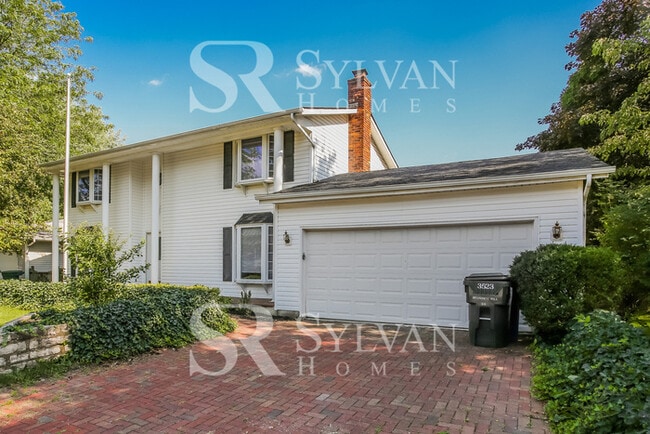 Building Photo - At Last, This Is What You Have Been Searching For!