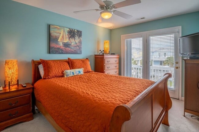 Photo - TIME TO SECURE A FURNISHED PROPERTY FOR THE FALL OF '26-SPRING OF '27 Townhome