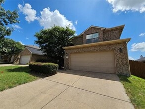 Building Photo - 4019 Houston Dr
