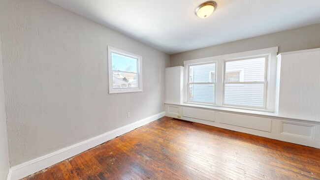 Foto del edificio - Brooklyn Centre single family house 3 bed/...