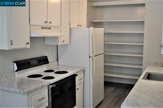 Foto del edificio - 1236 Walker Ave