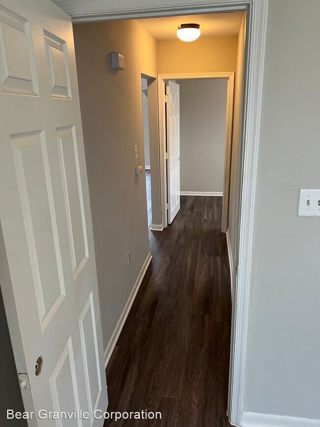 Building Photo - 2 br, 1 bath House - 1515 Texas Ave