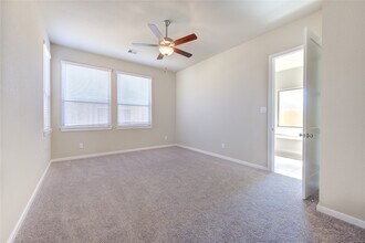 Building Photo - 4203 Maple Glen Dr
