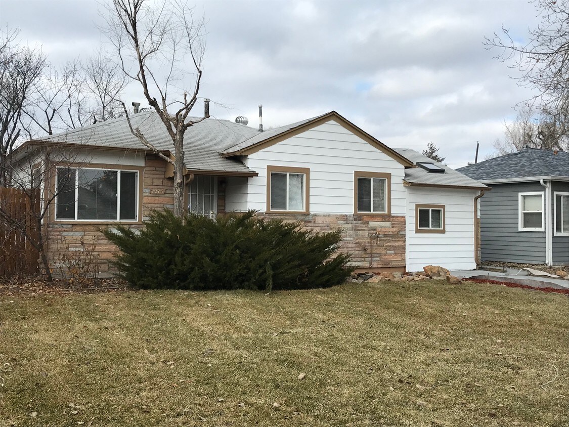 1275 Trenton St, Denver, CO 80220 House Rental in Denver, CO