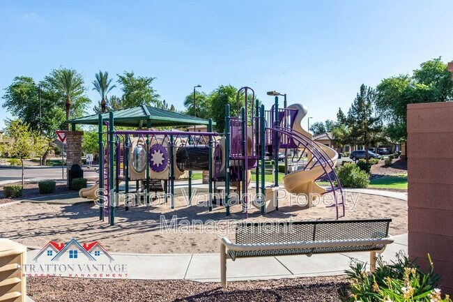 Building Photo - 1241 S Roger Way