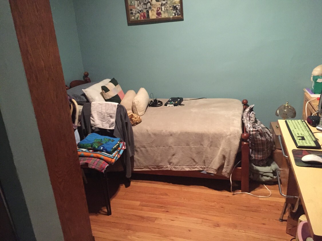 Typical Bedroom - 111 Harrison St