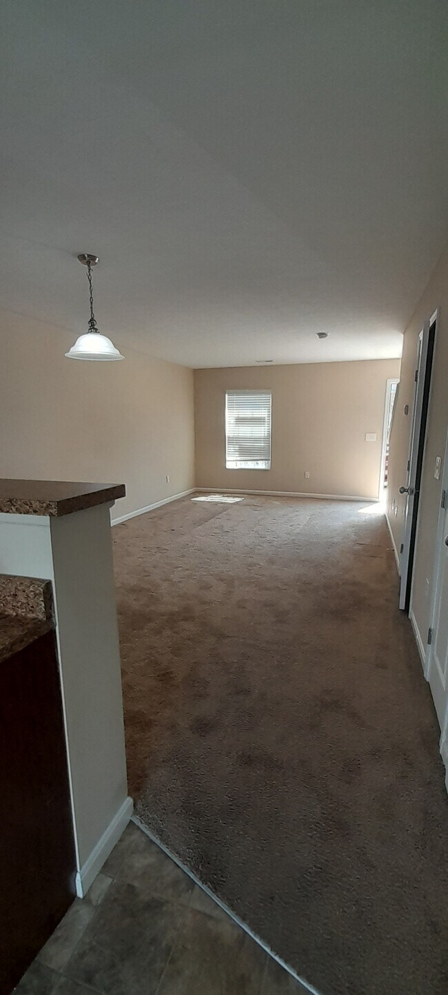 living/dining room - 822 Grand Cayman Dr