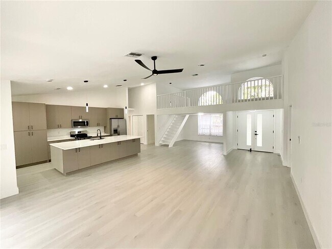 Building Photo - 1307 Belcher Dr