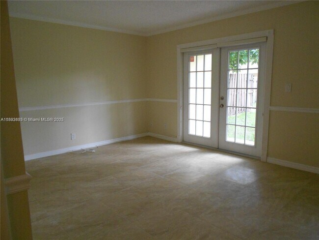 Foto del edificio - 3024 NW 69th Ct