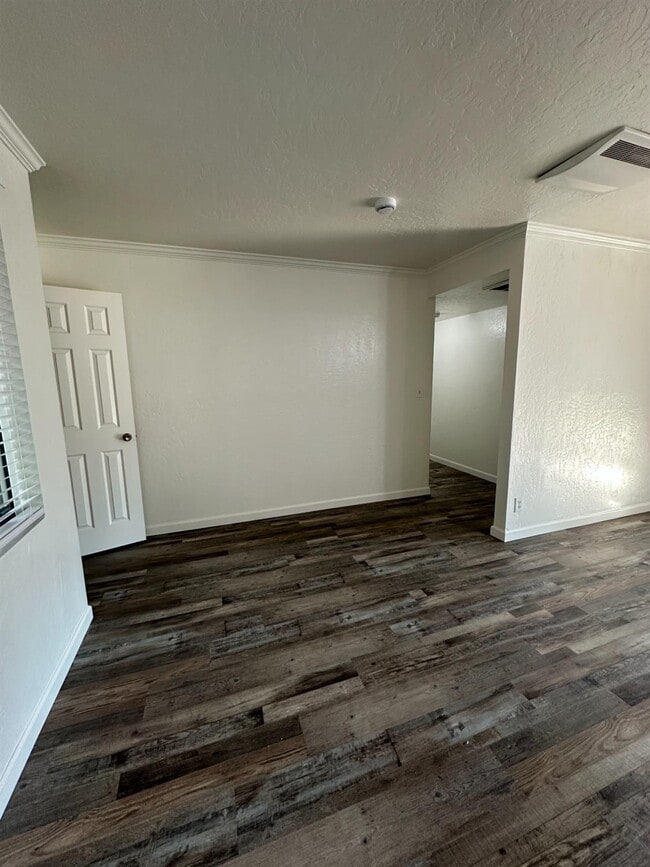 Foto del edificio - 440 N Homsy Ave