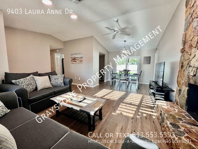 Building Photo - This charming Seminole home is a spacious ...
