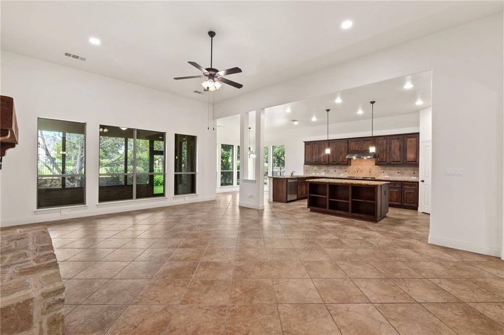 Primary Photo - 4609 Mont Blanc Dr