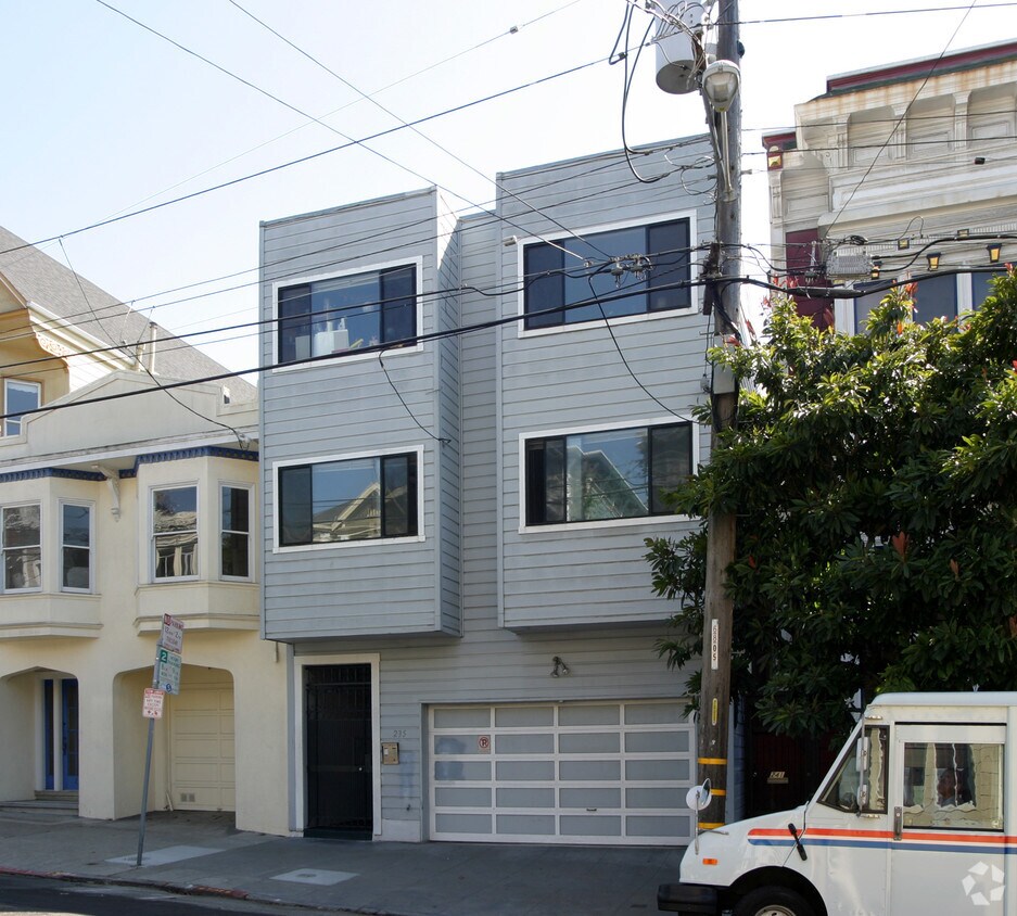 Primary Photo - Mint Hill