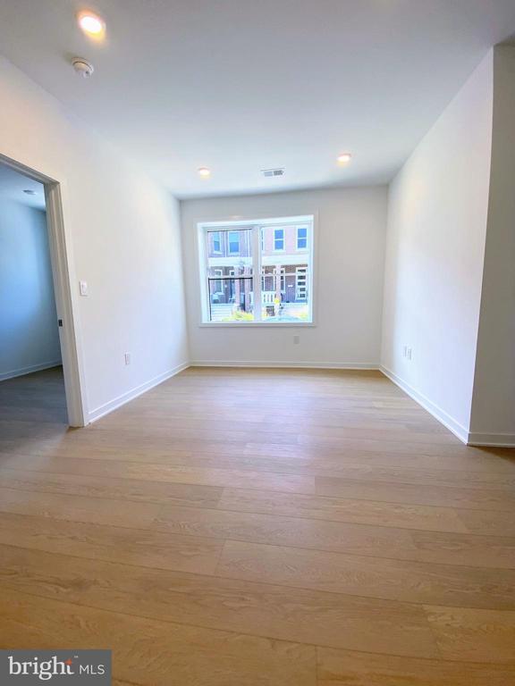 Foto del edificio - 3435 Brown St NW
