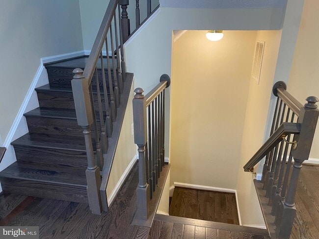 Building Photo - 8412 Beldale Ct