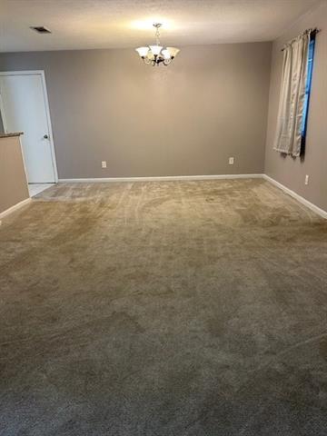 Building Photo - 1013 Red Oak St