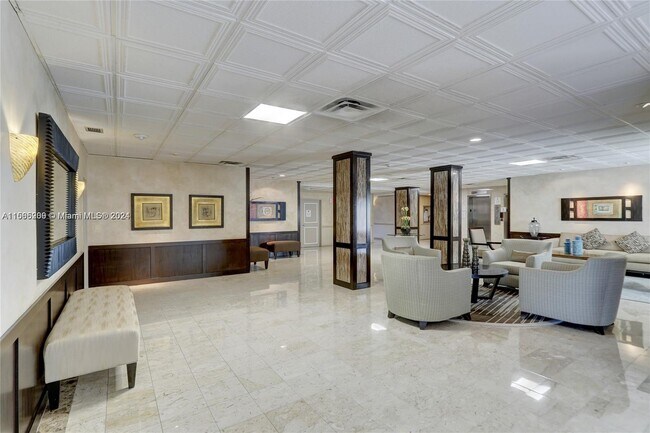 Foto del edificio - 3410 Galt Ocean Dr