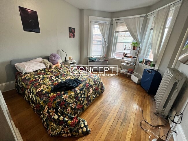 Foto del edificio - 463 Park Dr