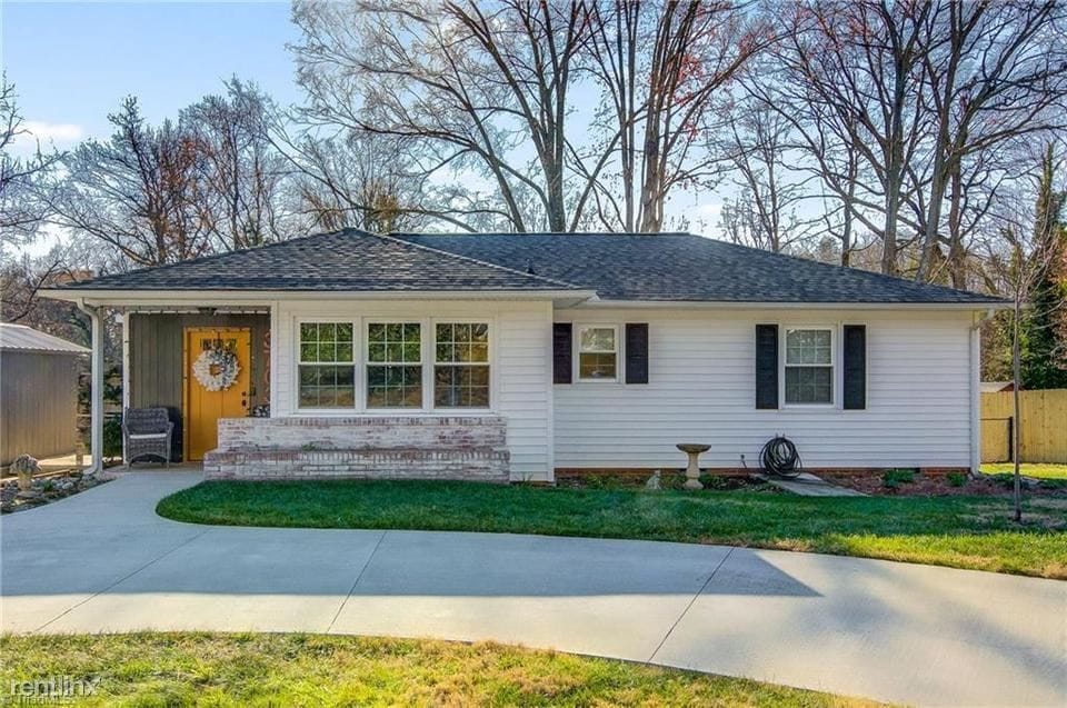 3703 Pershing Ct Greensboro NC 27408 House Rental in Greensboro NC
